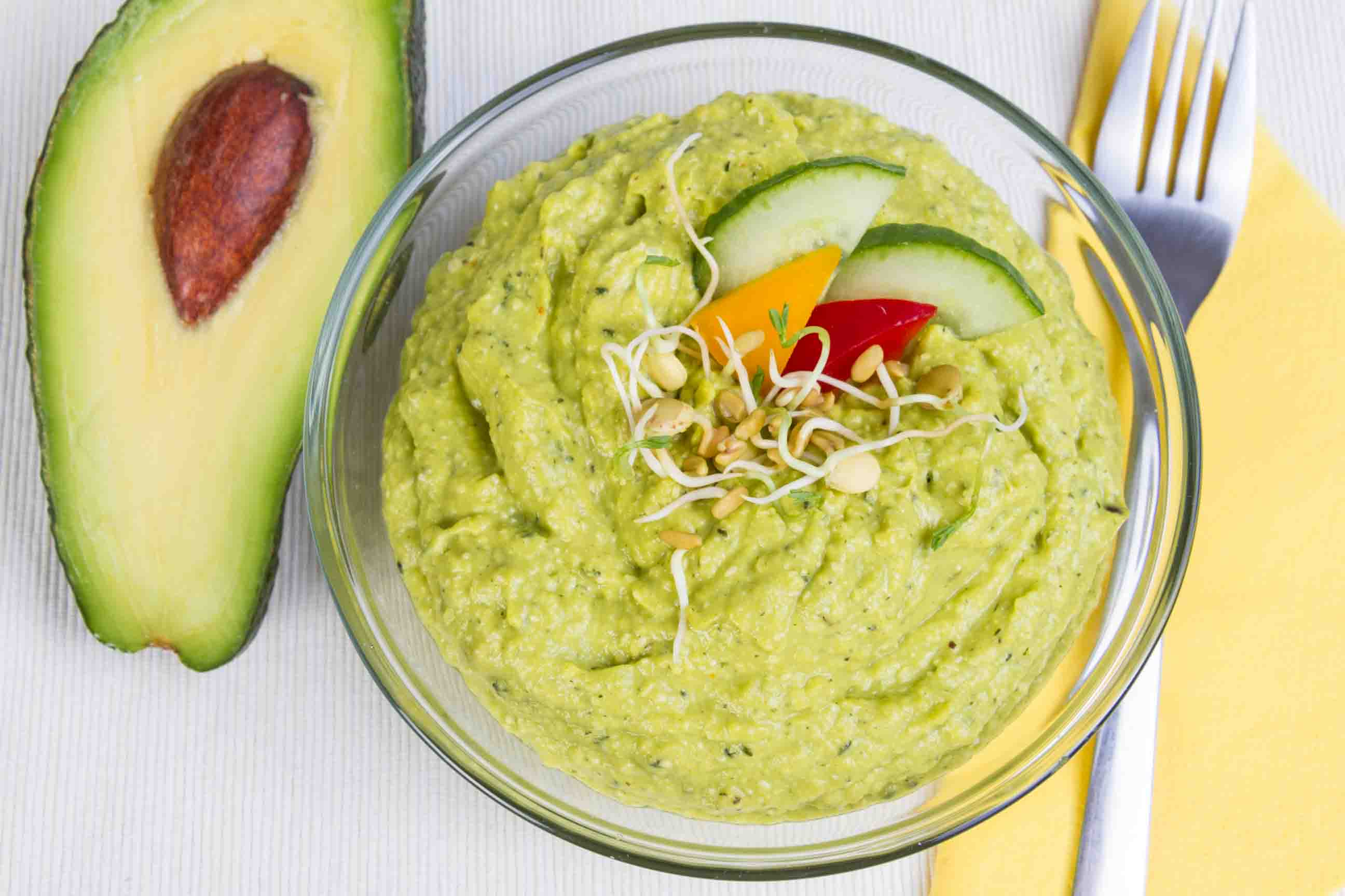 10 retete cu avocado: simple, sanatoase si hranitoare