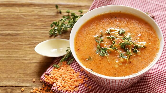 Dieta minestrone: 7 zile cu supă de legume ca să araţi ca o vedetă